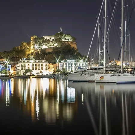 La Bohemia Casco Antiguo 2 *